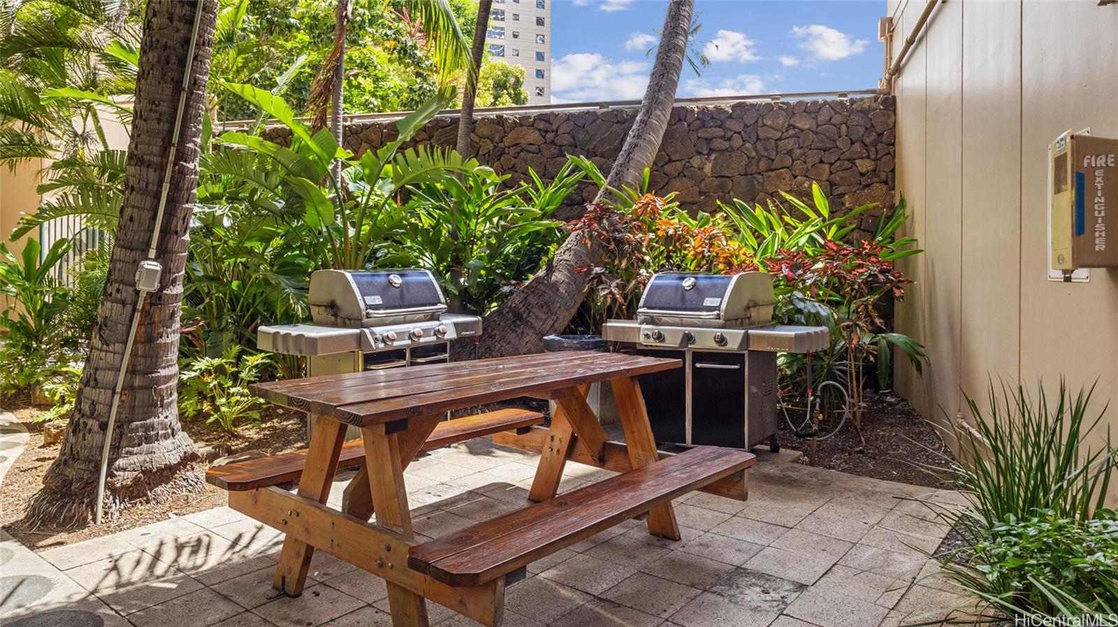 1720 Ala Moana Boulevard, Unit 803B Honolulu, HI 96815 - Photo 17 of 18