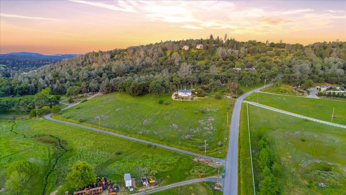 20601 John Born Road Penn Valley, CA 95946 - Photo 2 of 52