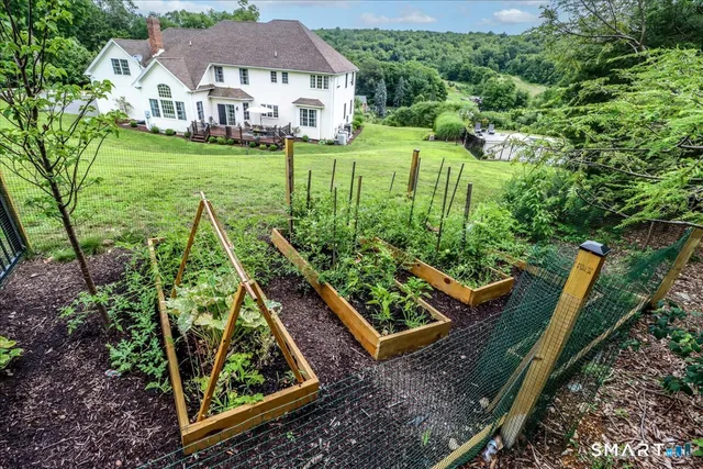 $1,150,000 | 55 Country Woods Lane, Southbury, CT 06488