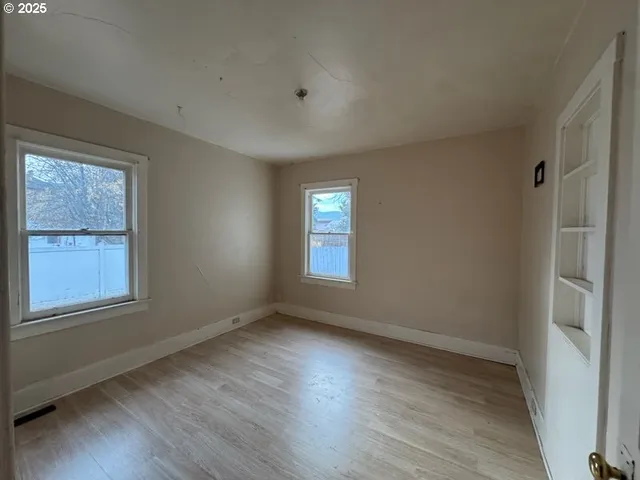 $185,000 | 1891 Clark Street, Baker City, OR 97814