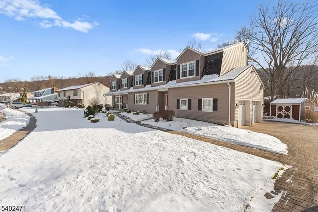 $4,500 | 11 Northgate, Wanaque, NJ 07465