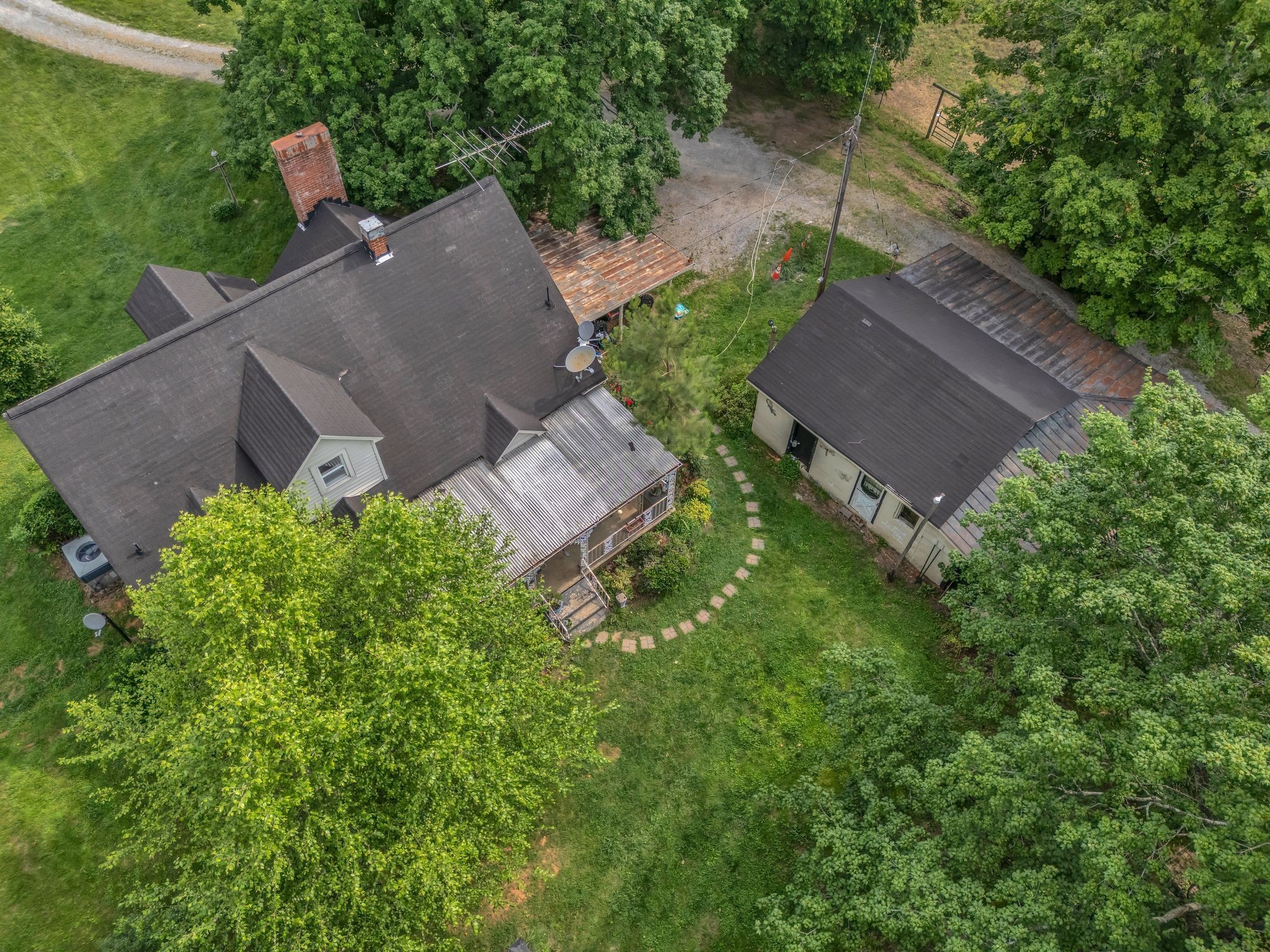 1804 Highway 52 Portland, TN 37148 - Photo 18 of 40