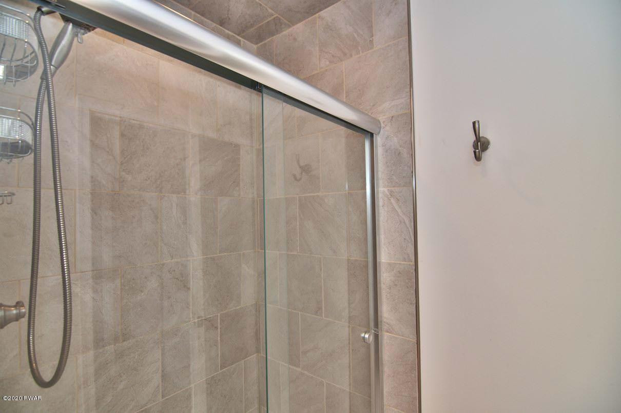 89 Rockway Road Lake Ariel, PA 18436 - Photo 22 of 58