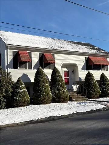 $449,900 | 2 Valley Street, Lincoln, RI 02838