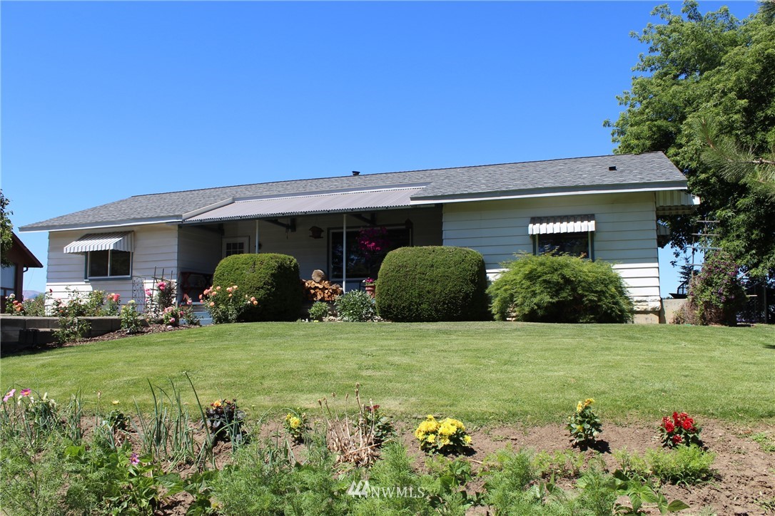 3 Viewpoint Road Ellensburg, WA 98926 - Photo 1 of 20