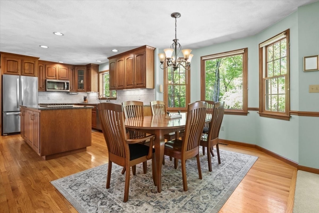 16 Covey Road Walpole, MA 02081 - Photo 15 of 42 Gallery Image 15