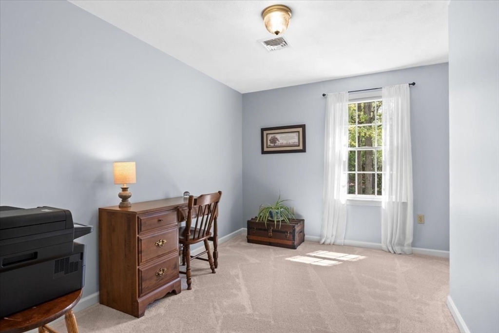 16 Covey Road Walpole, MA 02081 - Photo 29 of 42 Gallery Image 29