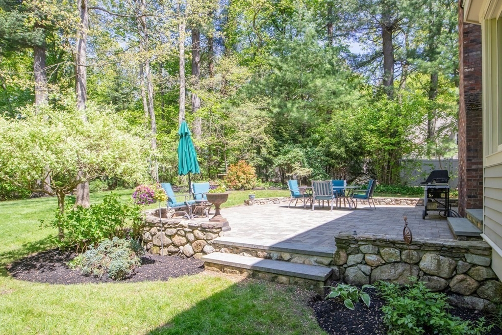 16 Covey Road Walpole, MA 02081 - Photo 37 of 42 Gallery Image 37