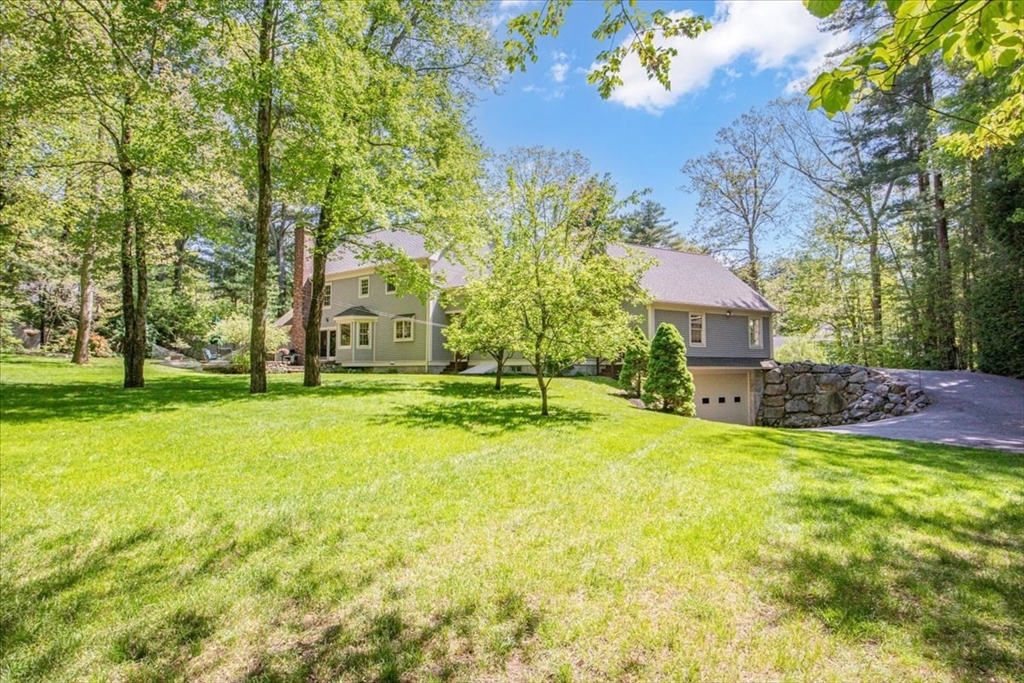 16 Covey Road Walpole, MA 02081 - Photo 9 of 42 Gallery Image 9