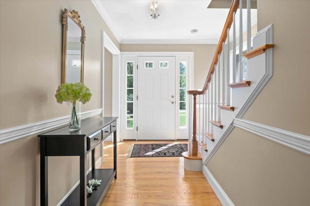16 Covey Road Walpole, MA 02081 - Photo 10 of 42 Gallery Image 10