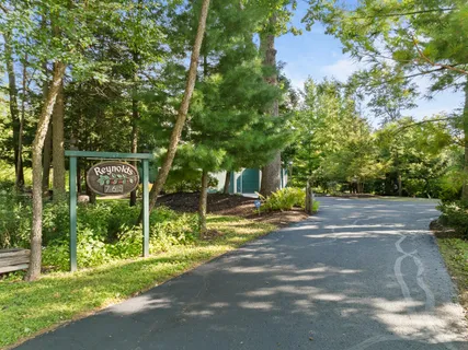 $1,545,000 | 765 Brickley Court, Fontana, WI 53125