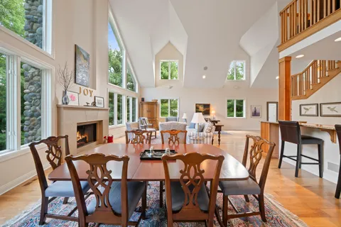 $1,545,000 | 765 Brickley Court, Fontana, WI 53125