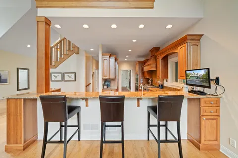 $1,545,000 | 765 Brickley Court, Fontana, WI 53125