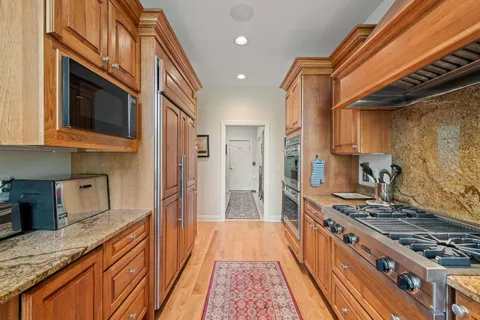 $1,545,000 | 765 Brickley Court, Fontana, WI 53125