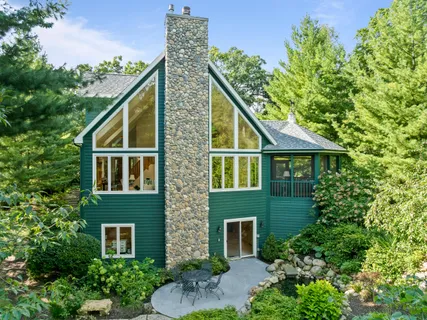 $1,545,000 | 765 Brickley Court, Fontana, WI 53125