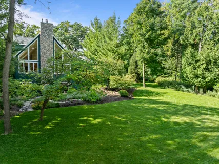 $1,545,000 | 765 Brickley Court, Fontana, WI 53125