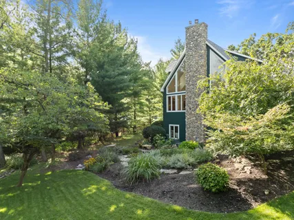 $1,545,000 | 765 Brickley Court, Fontana, WI 53125