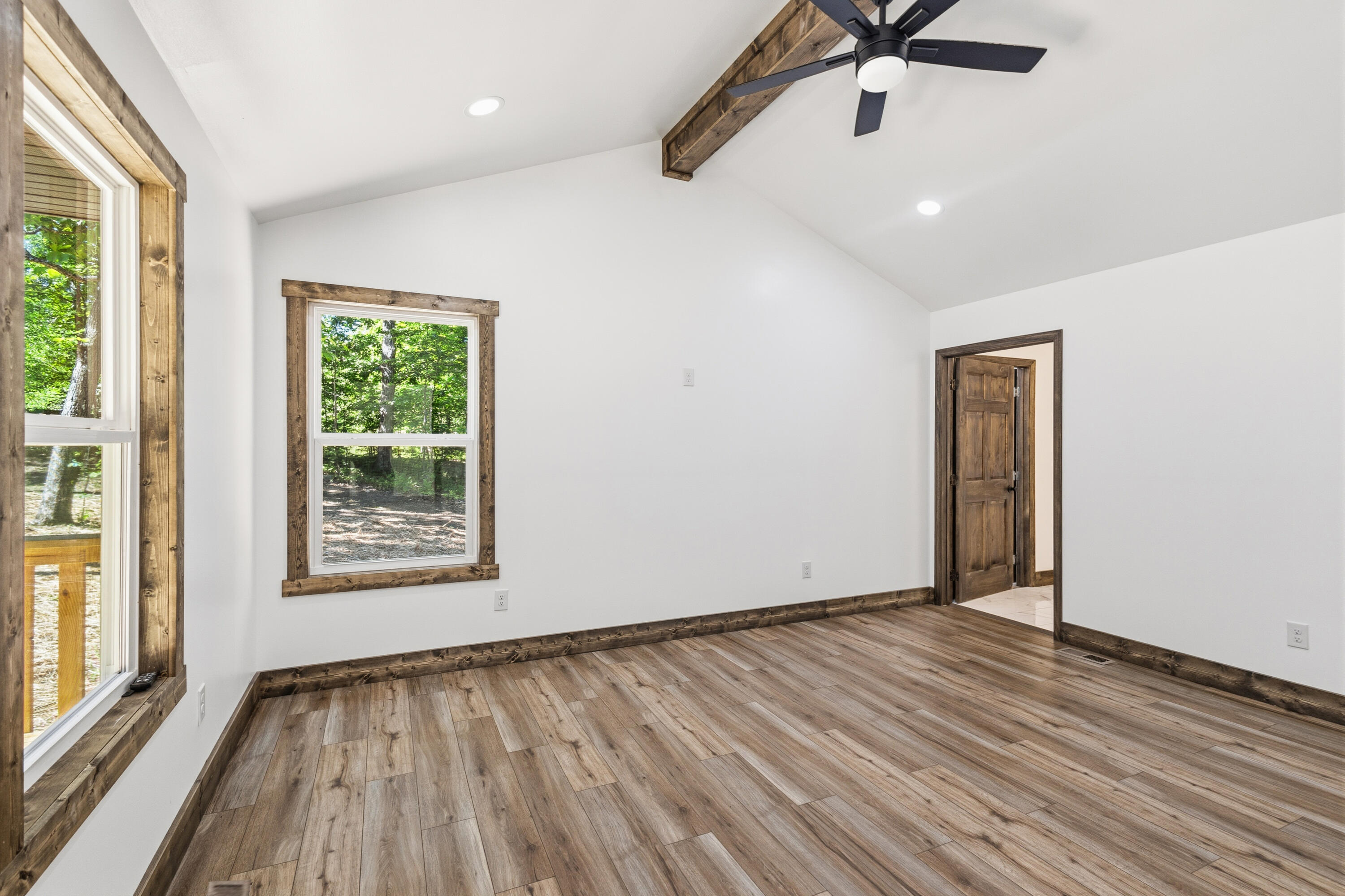 2377 Porch Rock Road Pikeville, TN 37367 - Photo 31 of 42 016