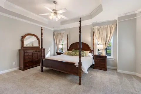 $672,500 | 2102 Hickory Village Court, Kingwood, TX 77345