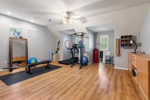 $672,500 | 2102 Hickory Village Court, Kingwood, TX 77345