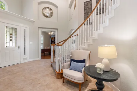 $672,500 | 2102 Hickory Village Court, Kingwood, TX 77345