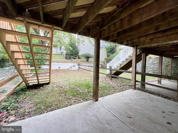 a view of washer and dryer