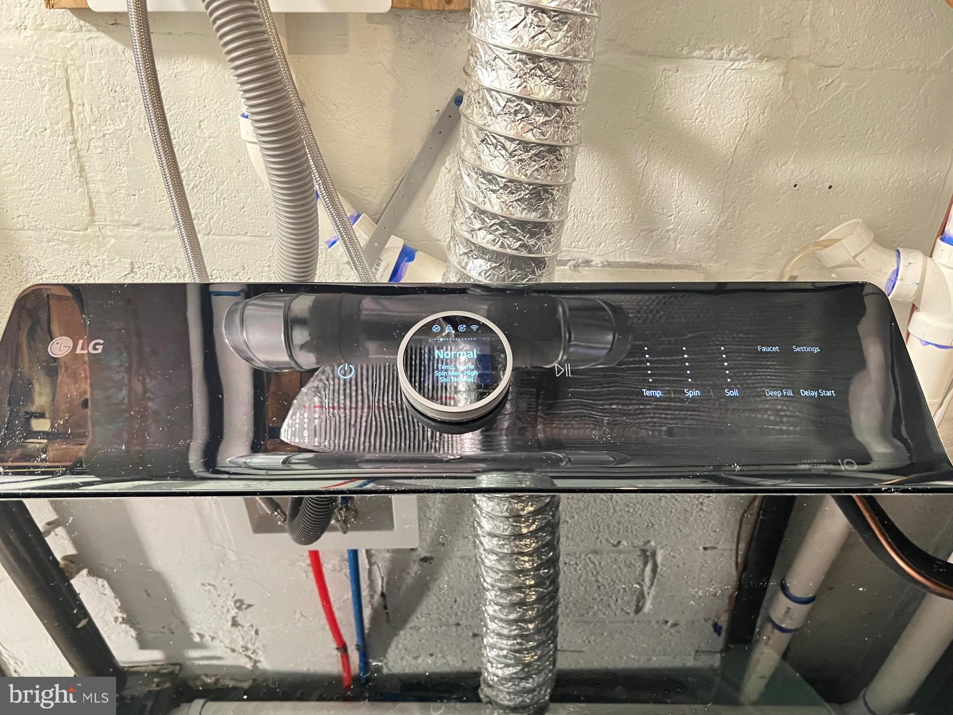 4735 Sheldon Street Philadelphia, PA 19127 - Photo 40 of 40 a close view of sink