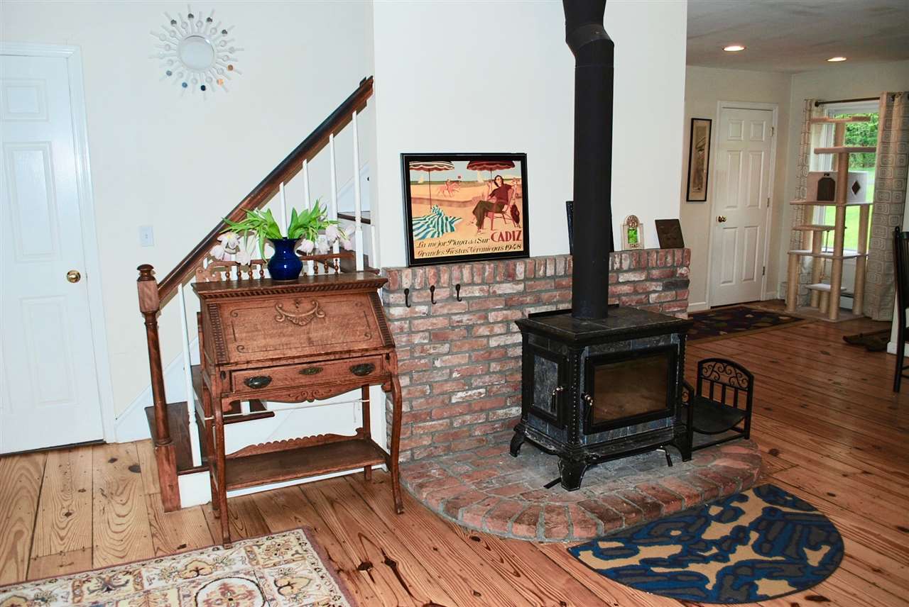 923 E Road Waitsfield, VT 05673 - Photo 11 of 37