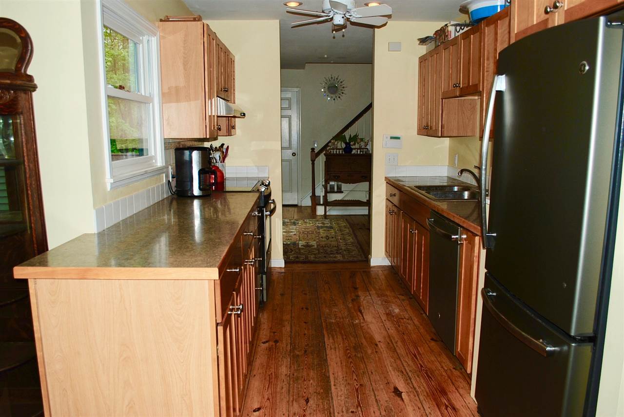 923 E Road Waitsfield, VT 05673 - Photo 17 of 37