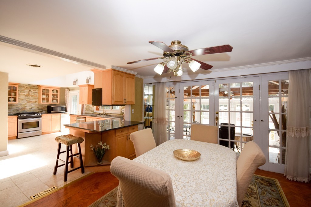 464 Springfield Street Wilbraham, MA 01095 - Photo 7 of 30