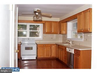 1043 Eagle Road Huntingdon Valley, PA 19006 - Photo 2 of 6 Kitchen