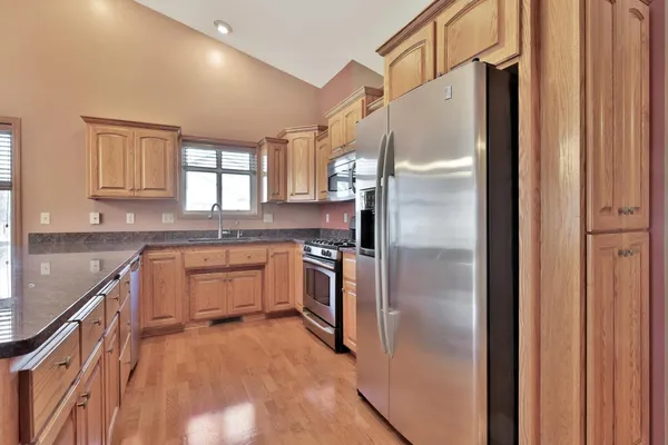$375,000 | 13441 Pine View Place, Lindstrom, MN 55045