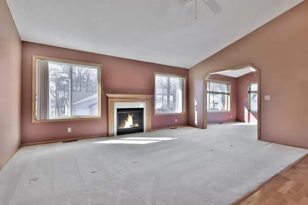 $375,000 | 13441 Pine View Place, Lindstrom, MN 55045