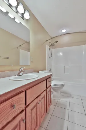$375,000 | 13441 Pine View Place, Lindstrom, MN 55045