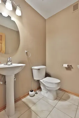 $375,000 | 13441 Pine View Place, Lindstrom, MN 55045