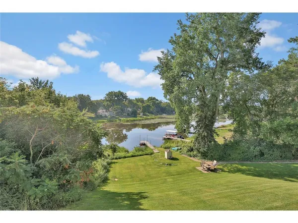 $375,000 | 13441 Pine View Place, Lindstrom, MN 55045