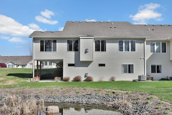 $375,000 | 13441 Pine View Place, Lindstrom, MN 55045