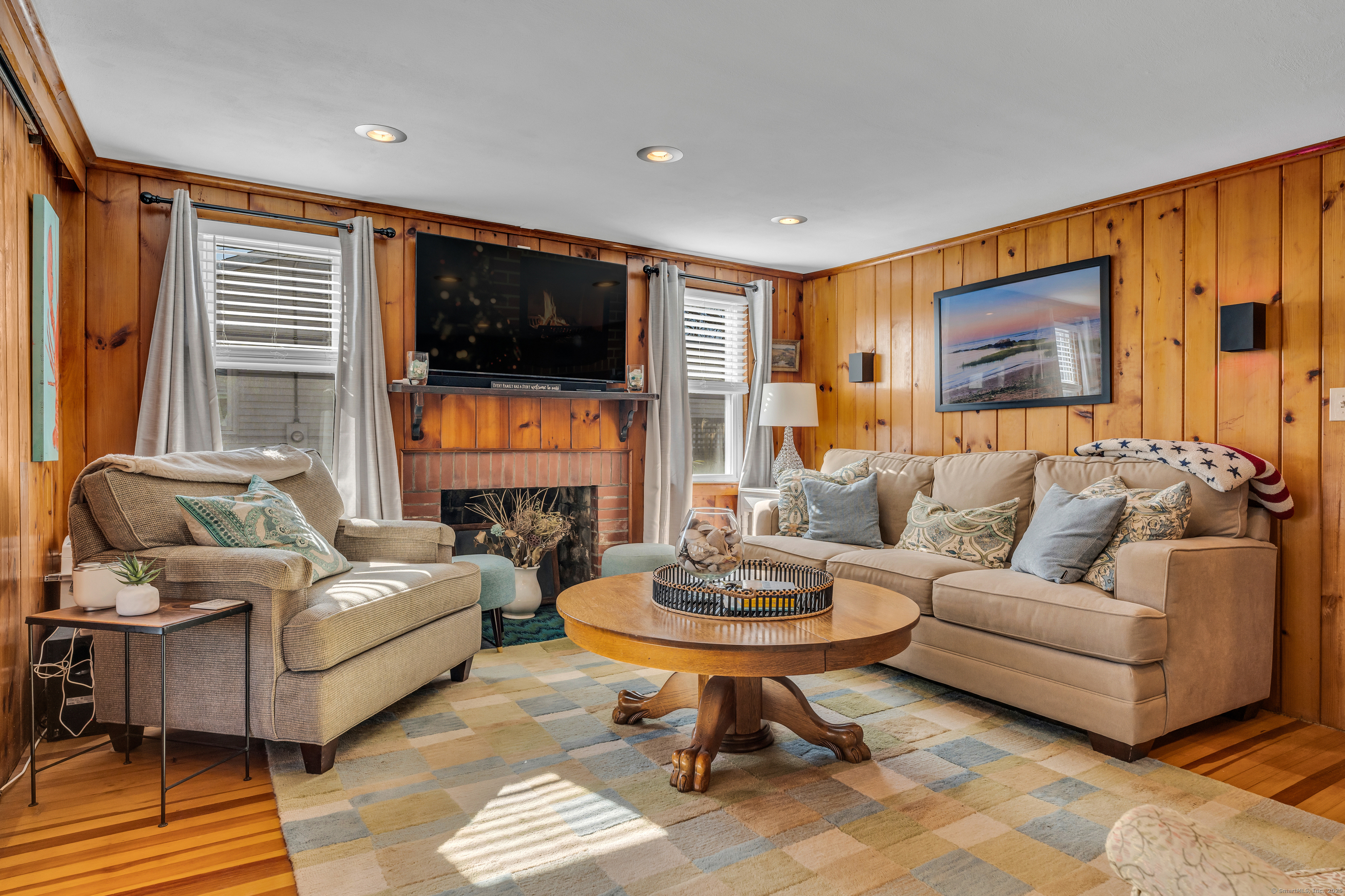 32 Bassett Lane Madison, CT 06443 - Photo 18 of 39