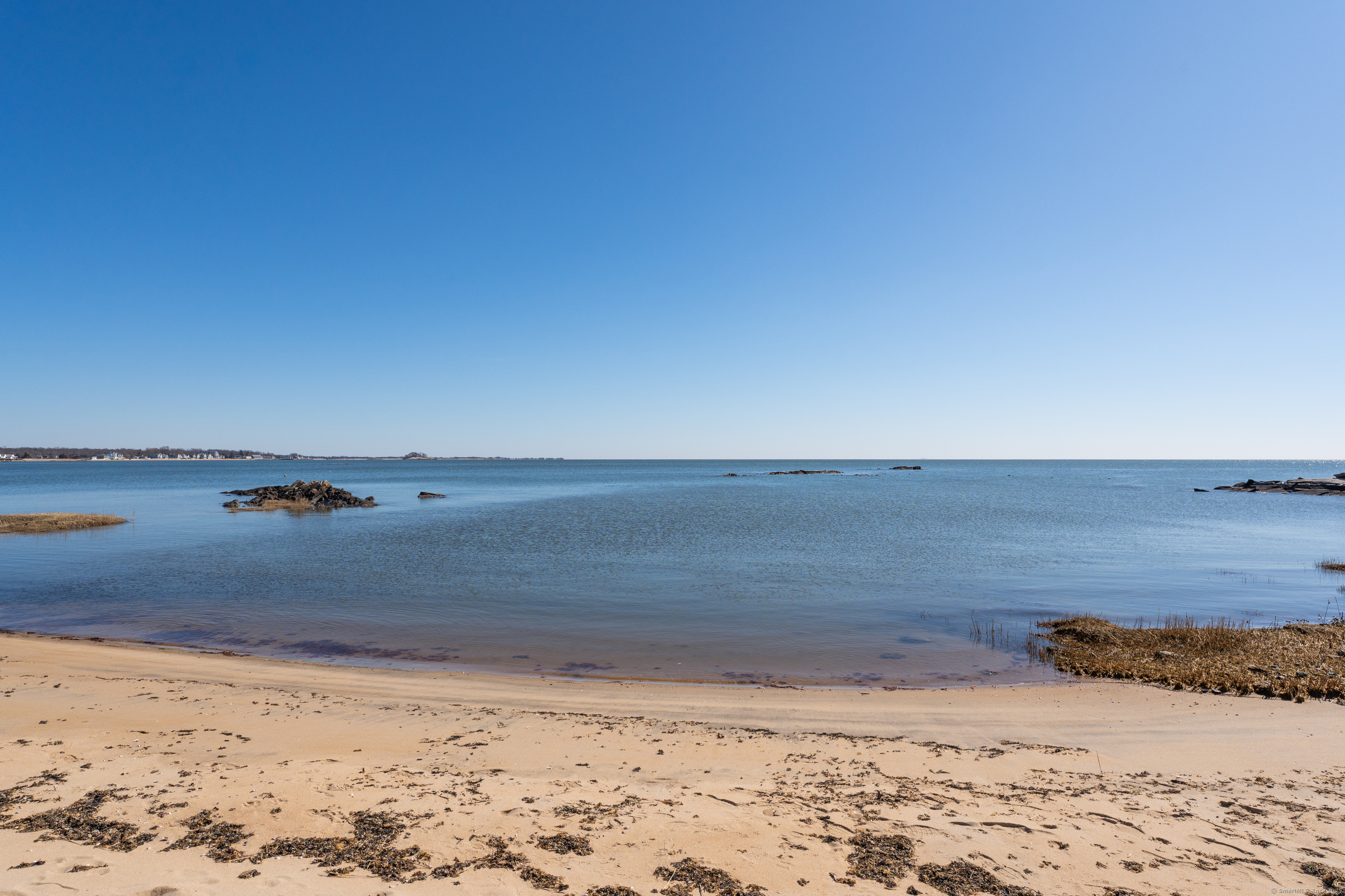 32 Bassett Lane Madison, CT 06443 - Photo 4 of 39