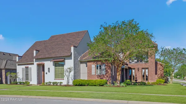 $1,100,000 | 100 Candlewood Drive, Lafayette, LA 70508