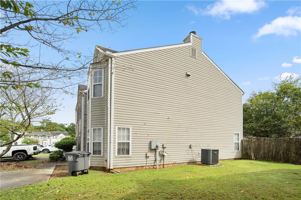 96 Benfield Circle Southeast Cartersville, GA 30121 - Photo 3 of 31