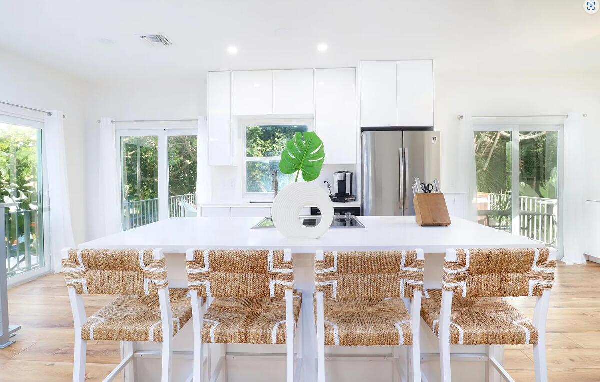 952 Lake Wyman Road Boca Raton, FL 33431 - Photo 5 of 8 Screenshot 2023-03-28 140129