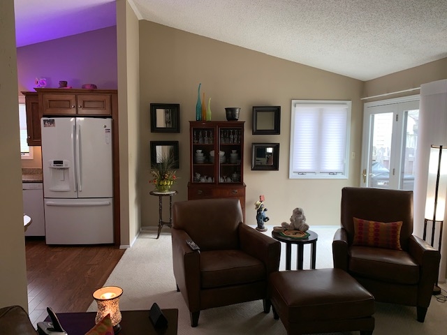 100 Westbrook Drive Springfield, IL 62702 - Photo 3 of 23 Gallery Image 3