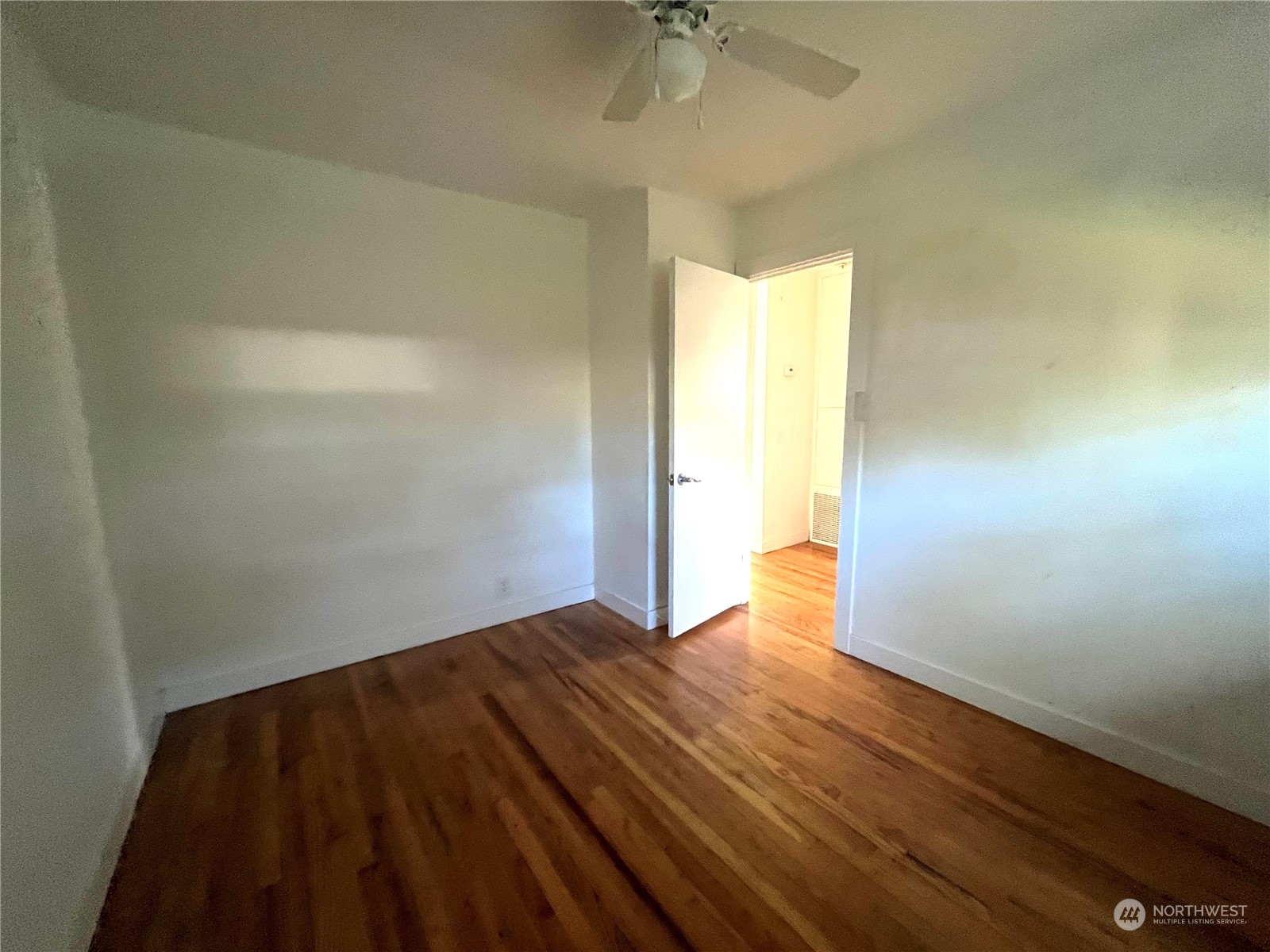 3817 Petersville Road Northeast Bremerton, WA 98310 - Photo 16 of 21 Gallery Image 16