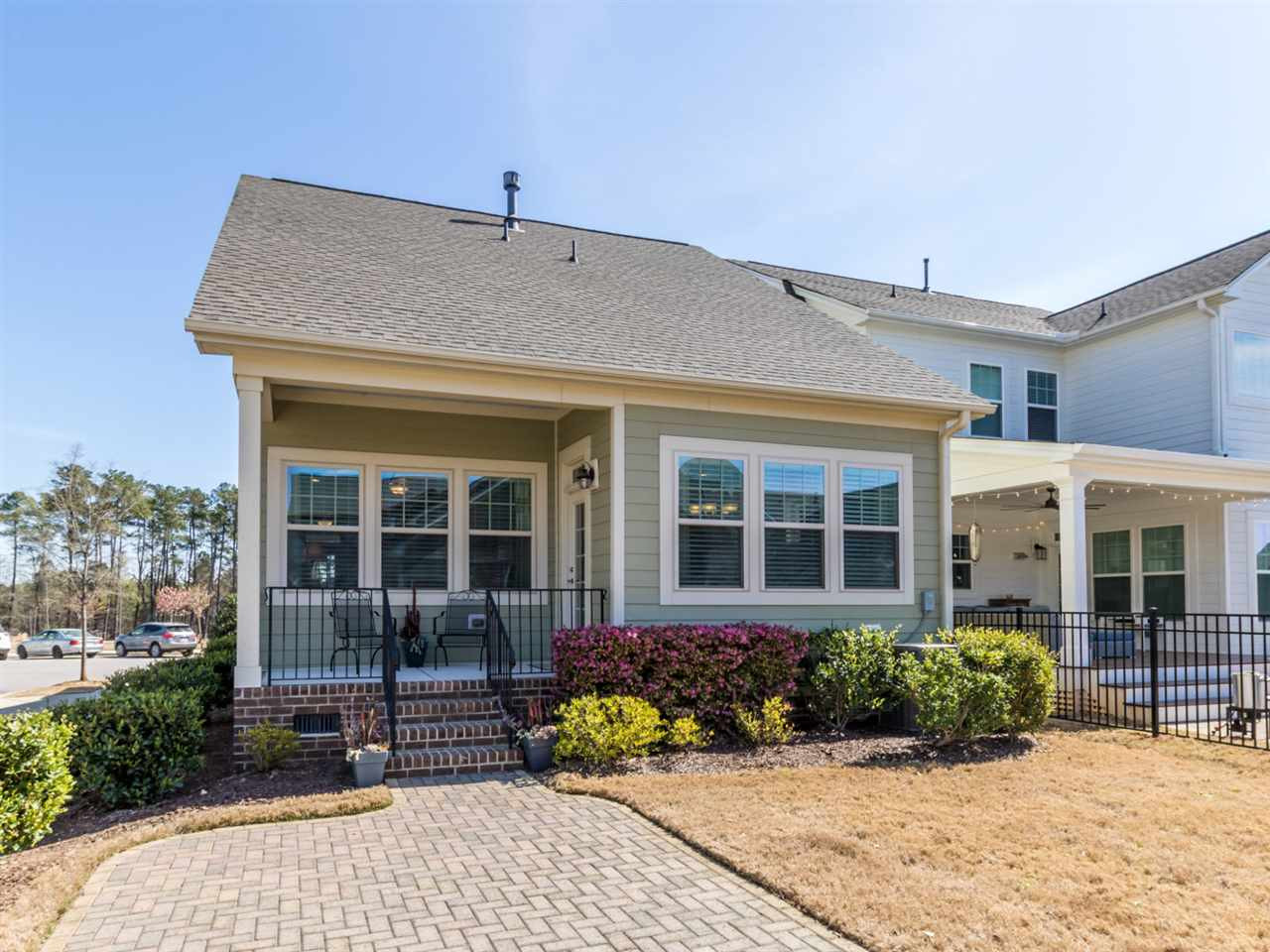 1589 Fullerton Place Raleigh, NC 27607 - Photo 3 of 25 Back