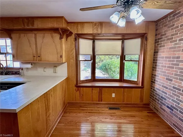 $317,500 | 260 Oakwood Drive, Elkin, NC 28621