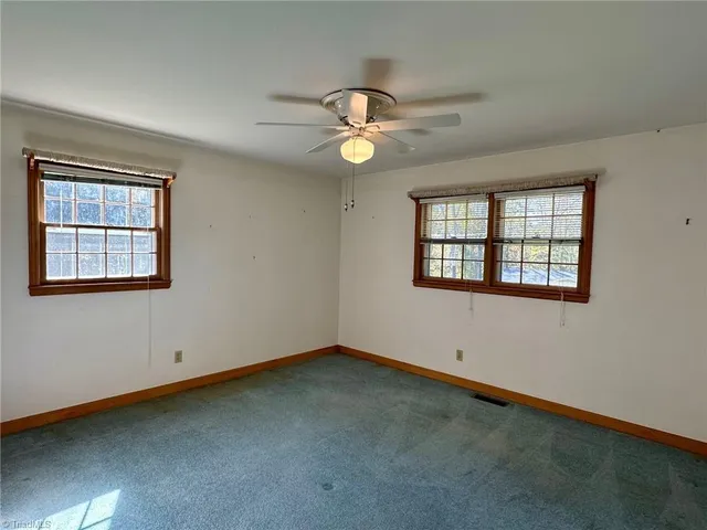 $317,500 | 260 Oakwood Drive, Elkin, NC 28621