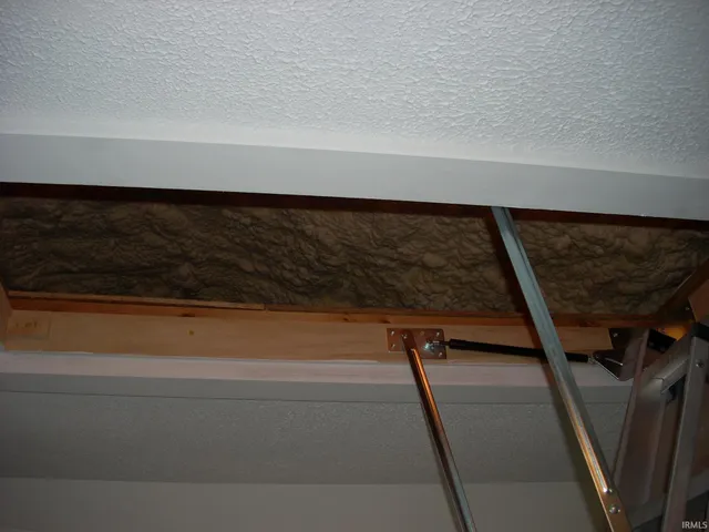 $187,000 | 618 West 12th Street, Rochester, IN 46975