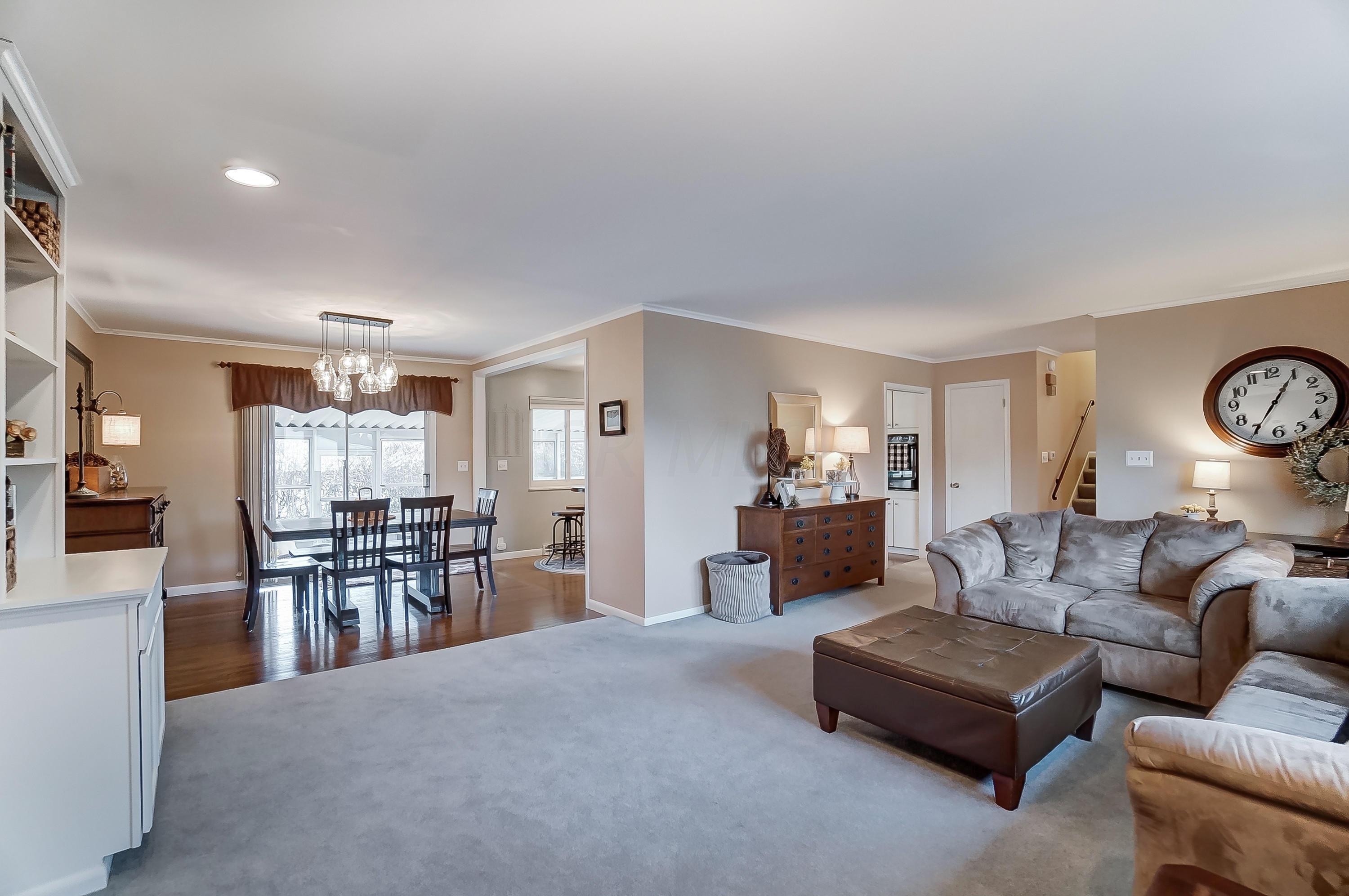 4166 Windermere Road Columbus, OH 43220 - Photo 7 of 47 Gallery Image 7