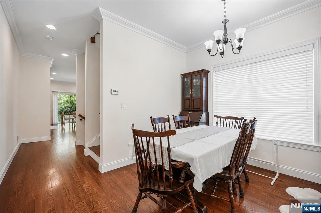39 Grove Street, Unit B Tenafly, NJ 07670 - Photo 6 of 24